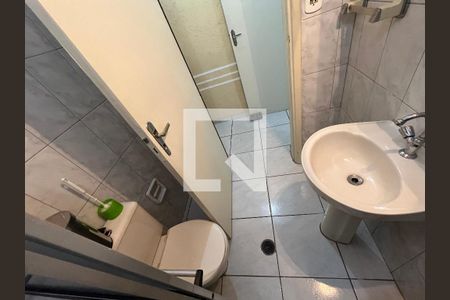 Casa à venda com 200m², 5 quartos e 2 vagasBanheiro 2