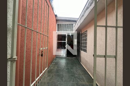 Casa à venda com 200m², 5 quartos e 2 vagasCorredor 1