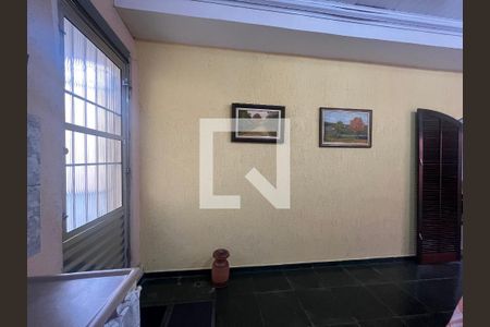 Casa à venda com 200m², 5 quartos e 2 vagasÁrea comum - Churrasqueira