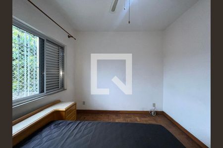 Casa à venda com 200m², 5 quartos e 2 vagasQuarto 4