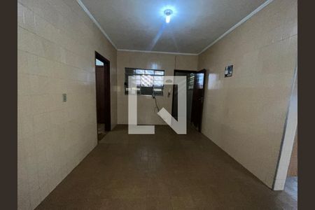 Casa à venda com 200m², 5 quartos e 2 vagasCozinha 3