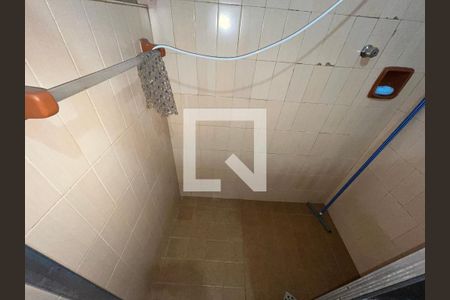 Casa à venda com 200m², 5 quartos e 2 vagasBanheiro 4