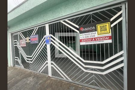 Casa à venda com 200m², 5 quartos e 2 vagasFachada