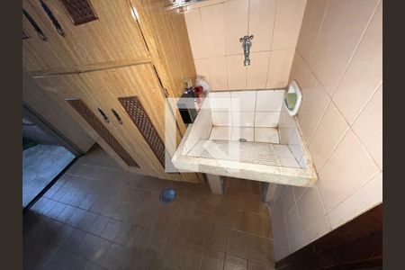 Casa à venda com 200m², 5 quartos e 2 vagasÁrea de Serviço 3