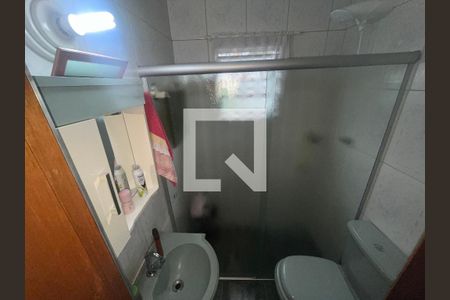 Casa à venda com 200m², 5 quartos e 2 vagasBanheiro da Suíte