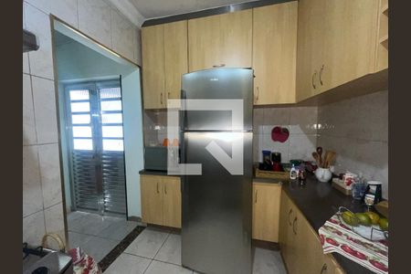 Casa à venda com 200m², 5 quartos e 2 vagasCozinha 1