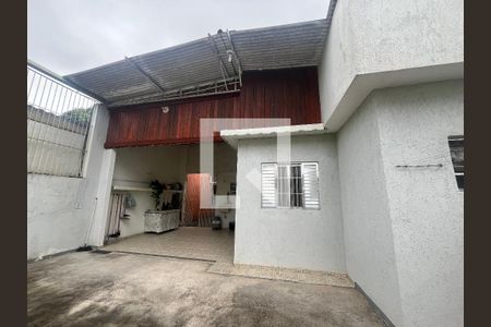 Casa à venda com 200m², 5 quartos e 2 vagasÁrea de Serviço 1