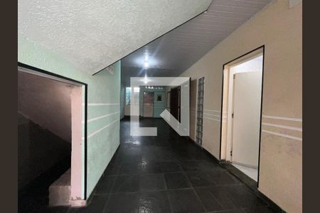 Casa à venda com 200m², 5 quartos e 2 vagasCorredor 2