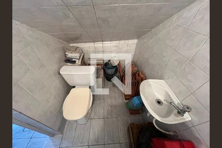 Casa à venda com 200m², 5 quartos e 2 vagasBanheiro 3