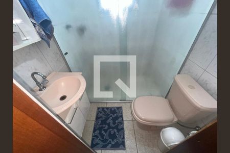 Casa à venda com 200m², 5 quartos e 2 vagasBanheiro 1
