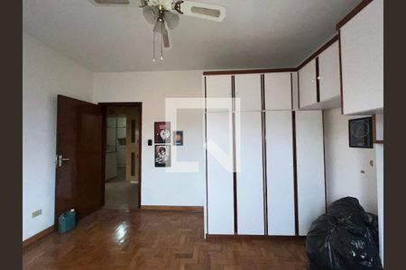 Casa à venda com 200m², 5 quartos e 2 vagasQuarto 2