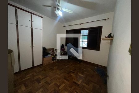 Casa à venda com 200m², 5 quartos e 2 vagasQuarto 5