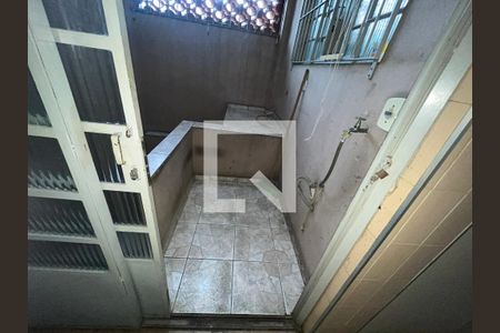Casa à venda com 200m², 5 quartos e 2 vagasÁrea de Serviço 3