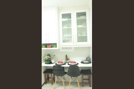 Apartamento para alugar com 148m², 4 quartos e 2 vagasCozinha - Armários