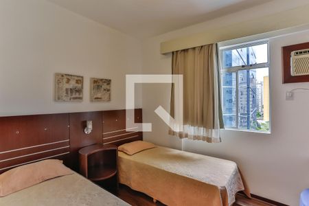 Quarto 1 de apartamento à venda com 2 quartos, 67m² em Lourdes, Belo Horizonte