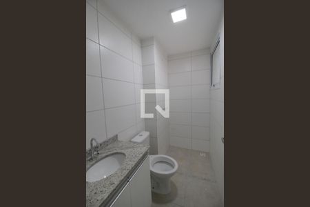 Banheiro de apartamento para alugar com 1 quarto, 54m² em Além Ponte, Sorocaba