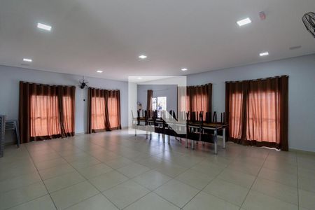 Apartamento para alugar com 48m², 2 quartos e 1 vaga Apartamento para alugar com 48m², 2 quartos e 1 vagaÁrea Comum - Salão de Festas
