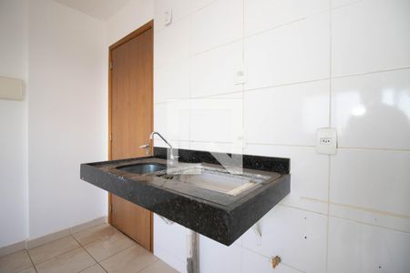 Cozinha de kitnet/studio à venda com 1 quarto, 30m² em Qr 312, Brasília