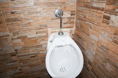 Casa à venda com 110m², 3 quartos e 2 vagasBanheiro de serviço