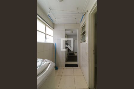 Apartamento à venda com 125m², 3 quartos e 1 vaga Apartamento à venda com 125m², 3 quartos e 1 vagaÁrea de Serviço