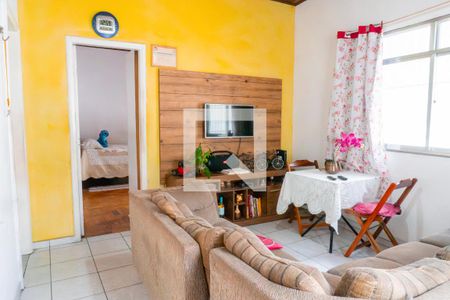 Sala de apartamento para alugar com 2 quartos, 75m² em São Francisco Xavier, Rio de Janeiro