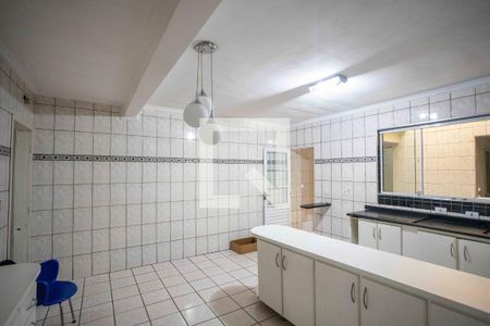 Casa à venda com 270m², 4 quartos e 2 vagasCozinha