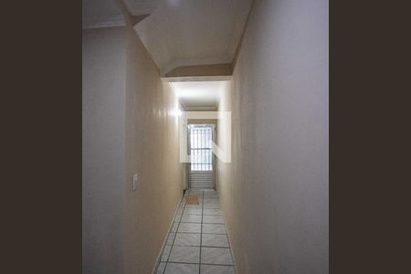 Casa à venda com 270m², 4 quartos e 2 vagasCorredor