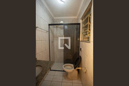 Casa à venda com 270m², 4 quartos e 2 vagasBanheiro da Suíte