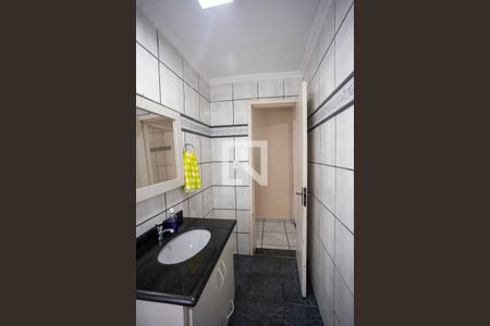 Lavabo de casa à venda com 4 quartos, 270m² em Piraporinha, Diadema