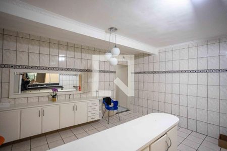Casa à venda com 270m², 4 quartos e 2 vagasCozinha