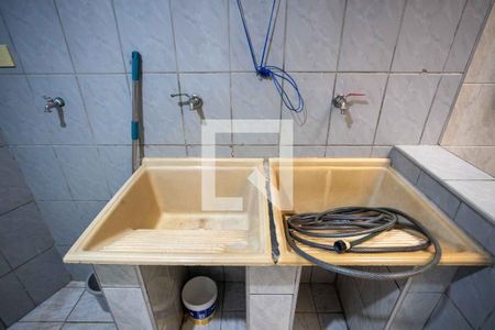 Casa à venda com 270m², 4 quartos e 2 vagasÁrea de Serviço