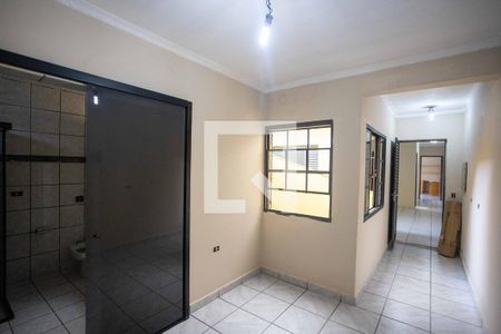 Casa à venda com 270m², 4 quartos e 2 vagasQuarto Suite 2