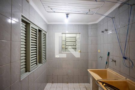 Casa à venda com 270m², 4 quartos e 2 vagasÁrea de Serviço