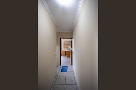 Casa à venda com 270m², 4 quartos e 2 vagasCorredor