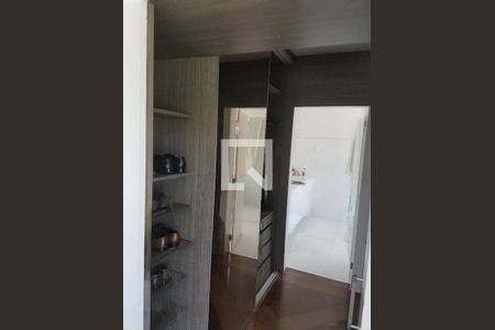 Casa à venda com 4 quartos, 420m² em Tamboré, Santana de Parnaíba