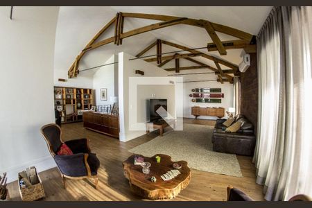 Casa à venda com 4 quartos, 525m² em Tamboré, Santana de Parnaíba