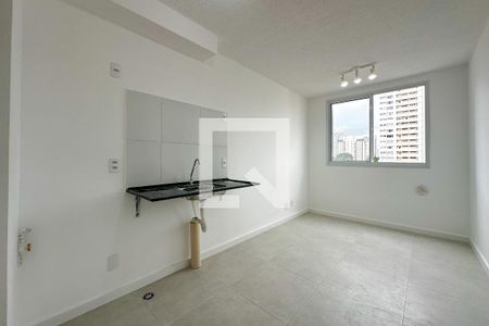 Sala de kitnet/studio para alugar com 1 quarto, 24m² em Água Branca, São Paulo