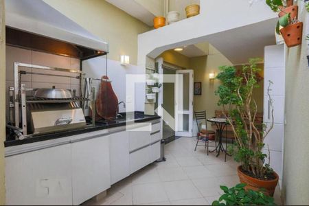 Casa à venda com 200m², 3 quartos e 3 vagas