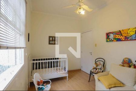 Casa à venda com 200m², 3 quartos e 3 vagas