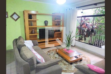 Casa à venda com 3 quartos, 250m² em Utinga, Santo André