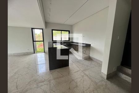 Casa à venda com 4 quartos, 367m² em Mirante da Mata, Nova Lima