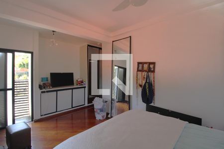 Casa de condomínio à venda com 350m², 4 quartos e 4 vagasSuíte 2