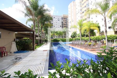 Apartamento à venda com 70m², 3 quartos e 1 vagaÁrea comum - Piscina