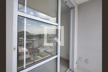 Varanda de apartamento à venda com 3 quartos, 70m² em Anil, Rio de Janeiro