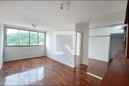 Sala de apartamento à venda com 1 quarto, 50m² em Santa Rosa, Niterói