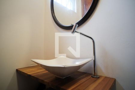 Casa para alugar com 140m², 2 quartos e 4 vagasBanheiro 1