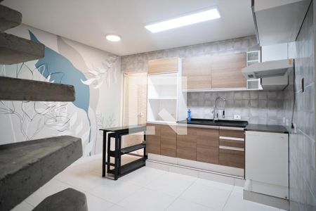 Cozinha de casa para alugar com 2 quartos, 140m² em Vila Londrina, São Paulo