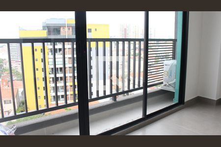 Sala / Quarto de kitnet/studio para alugar com 1 quarto, 28m² em Jardim São Paulo(zona Norte), São Paulo