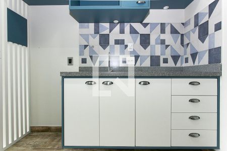 Apartamento para alugar com 32m², 1 quarto e 1 vagaCozinha - Armários
