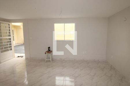 Sala de casa à venda com 2 quartos, 119m² em Irajá, Rio de Janeiro